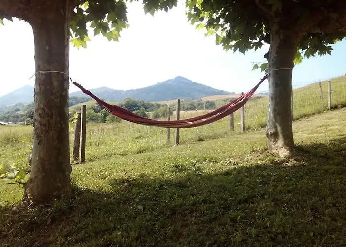Individuel Au Pays Basque A 1,5km De St-jean-pied-de-port *